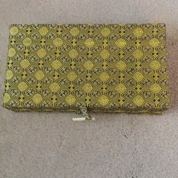 Vintage Chinese miniature opera masks set of 8; - Picture 2 of 5